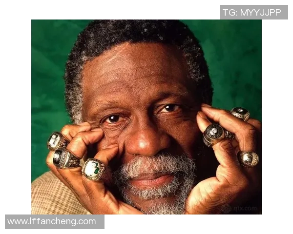 比尔拉塞尔教练生涯的辉煌成就与对篮球界的深远影响